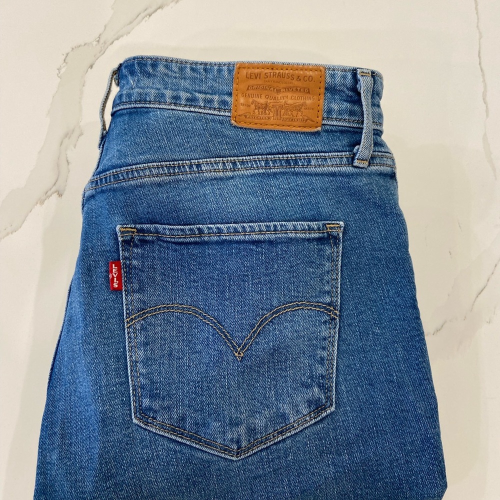Levi's High-Rise Skinny Jeans